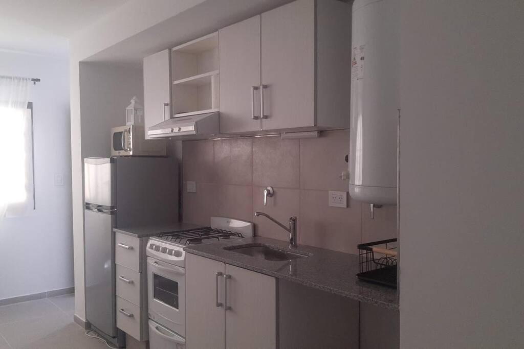 Departamento Calle Mendoza Albus -Acceso Rapido Ruta 22 เจเนรัลโรกา ภายนอก รูปภาพ